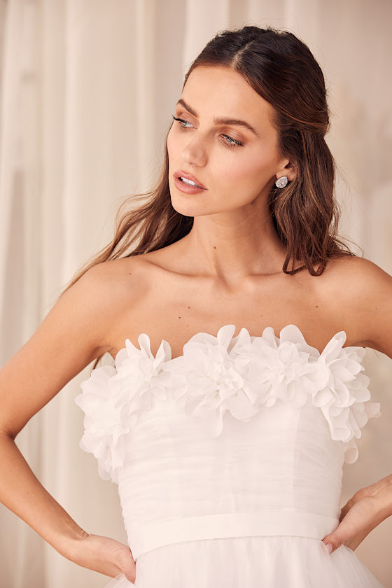 Florally in Love White Tulle Embellished Strapless Maxi Gown 3