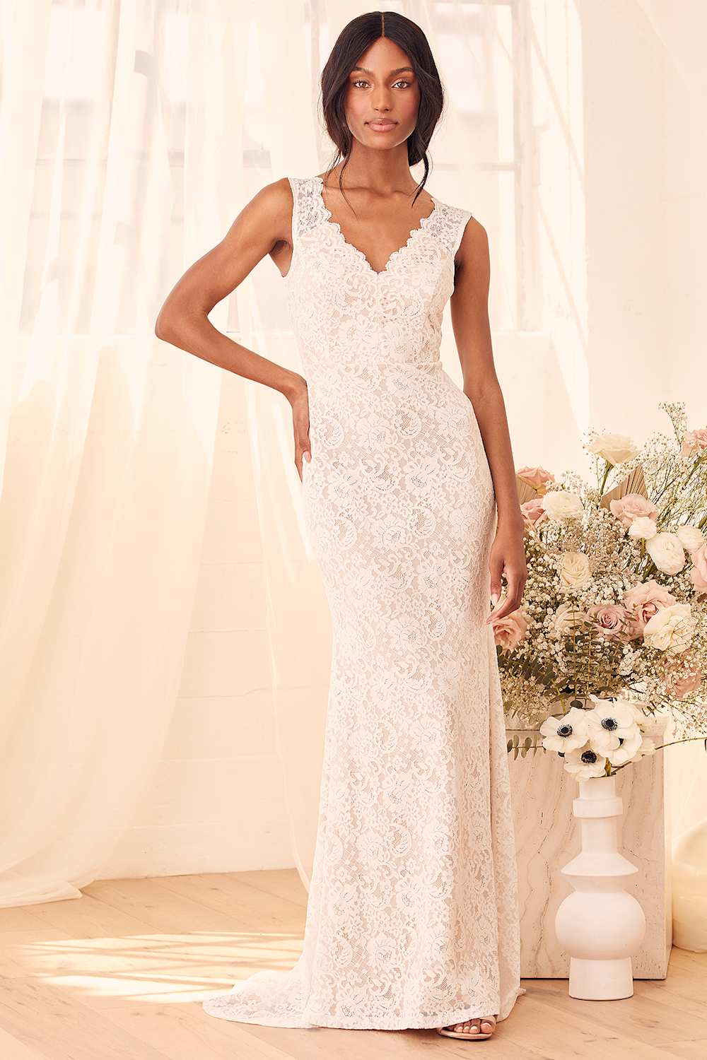 Spectacular Romance White Lace Sleeveless Mermaid Maxi Dress