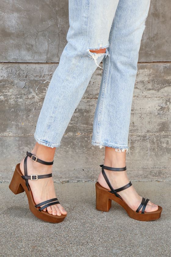 Double Dip Black Leather Strappy Platform Sandals 5