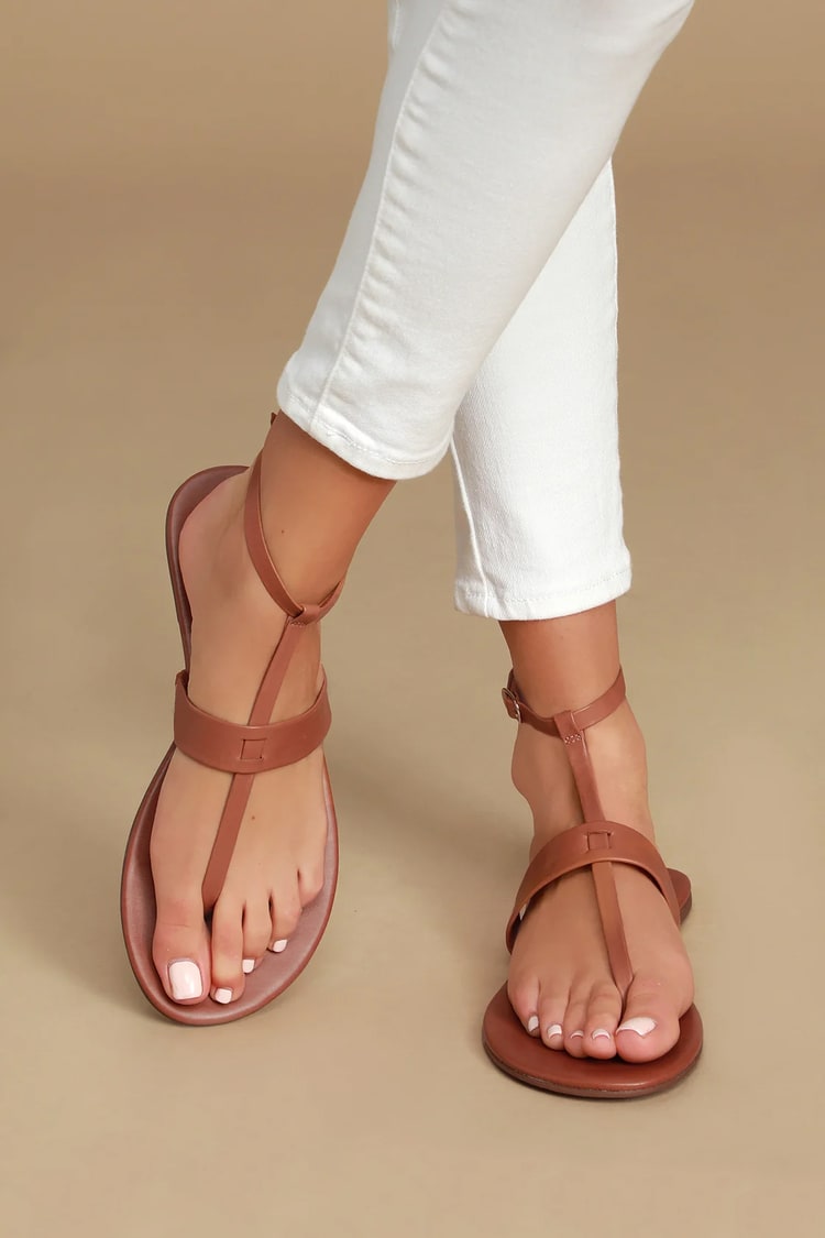 Lulus | Colleen Cognac Vachetta Leather Flat Sandal Heels | Size 6.5