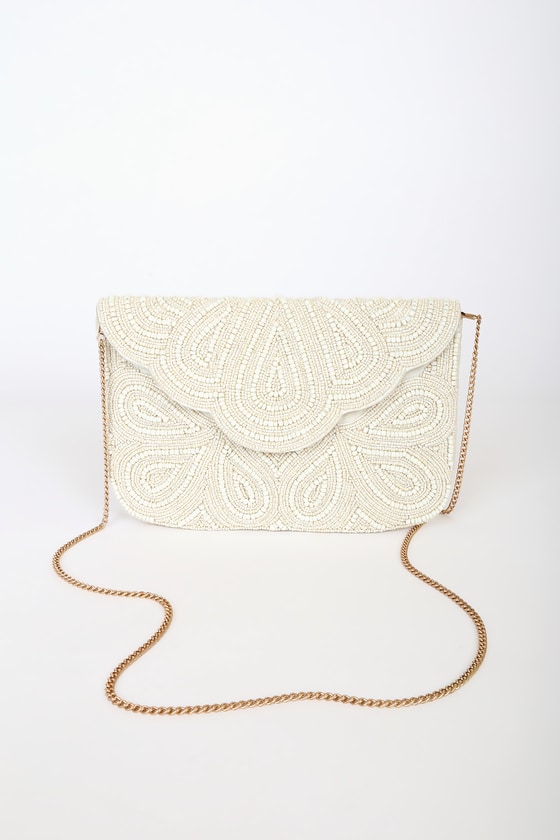 MRS Clutch for Wedding Day, Bridal Clutch, Beaded White Clutch Purse for  Bachelorette, Perfect Bridal Purse, Bridal Shower Gifts for Bride To Be  (All White MRS): Handbags: Amazon.com