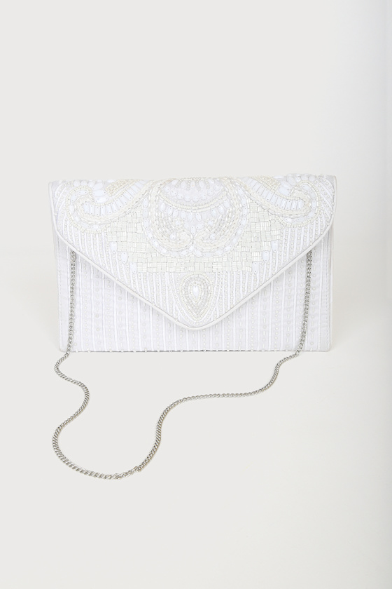 Constantinople White Beaded Clutch 3