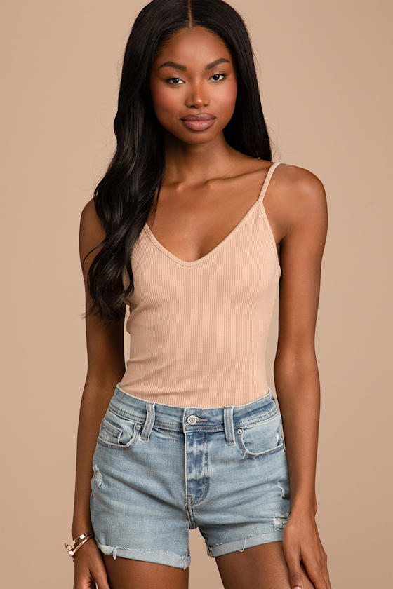 Light Wash Denim Shorts - Mid-Rise 