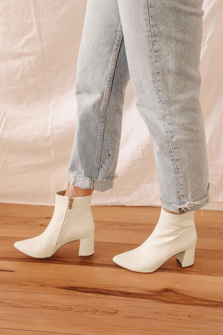 Wreck uren cilia Off White Boots - Pointed-Toe Boots - Faux Leather Ankle Boots - Lulus