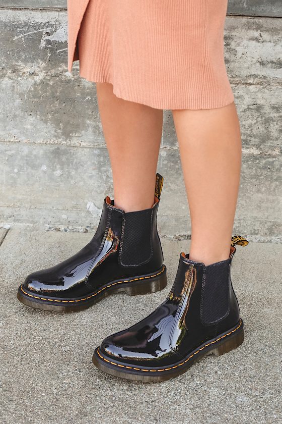 2976 Black Patent Lamper Leather Chelsea Boots 1