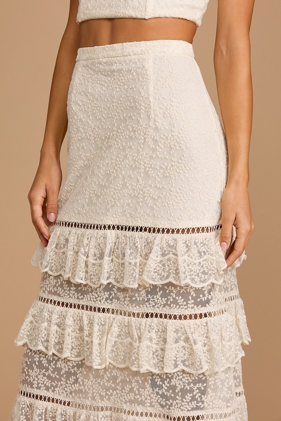 Embroidered best sale cream skirt