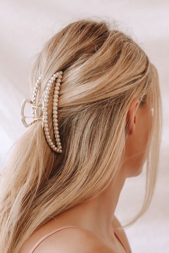 Timeless Piece Gold Pearl Hair Clip