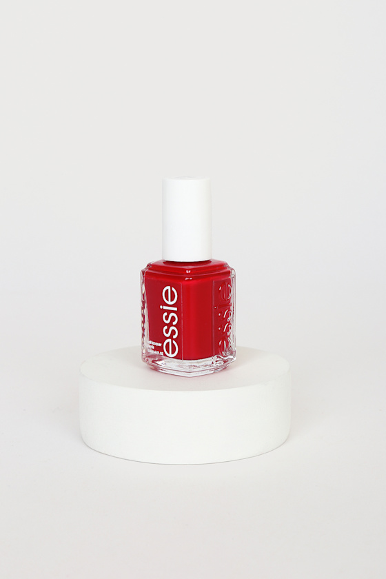 Forever Yummy Red Nail Enamel 2