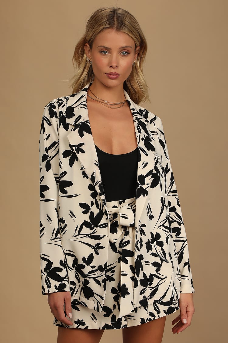 LUSH Cream Floral Blazer Floral Print Blazer - Women's Blazers -