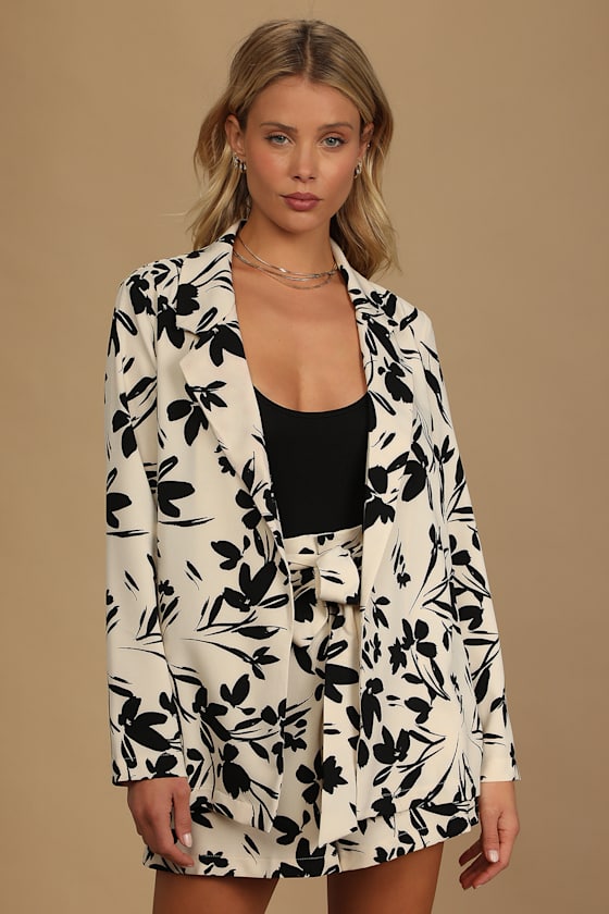 Blooming Sophistication Cream Floral Print Blazer 2