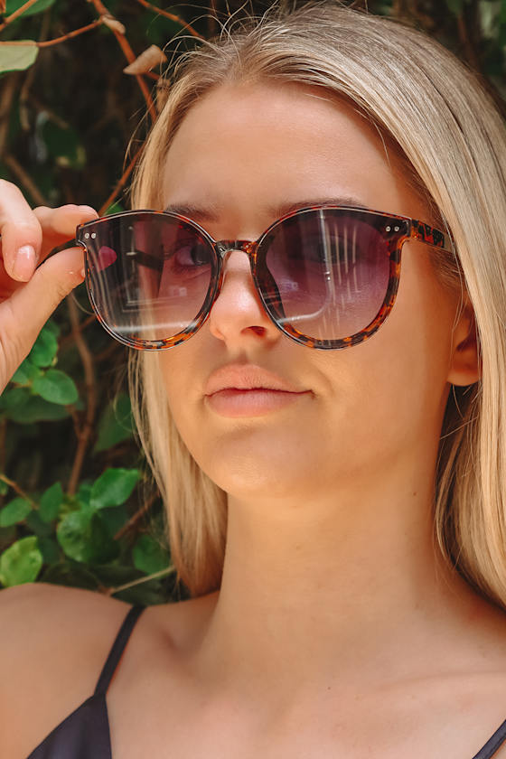 Black Tortoise Sunglasses Oversized Sunnies Round Sunglasses Lulus