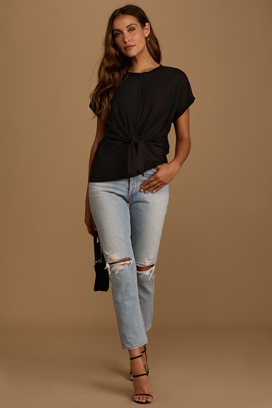 Without a Doubt Black Knot Front Short Sleeve Tee 5