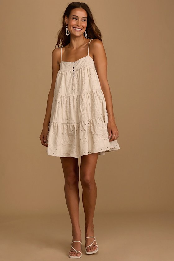 eyeye★大人気★BABYDOLL SLEEVELESS DRESS Beige Eyelet Dress - Babydoll Dress - Tiered Dress