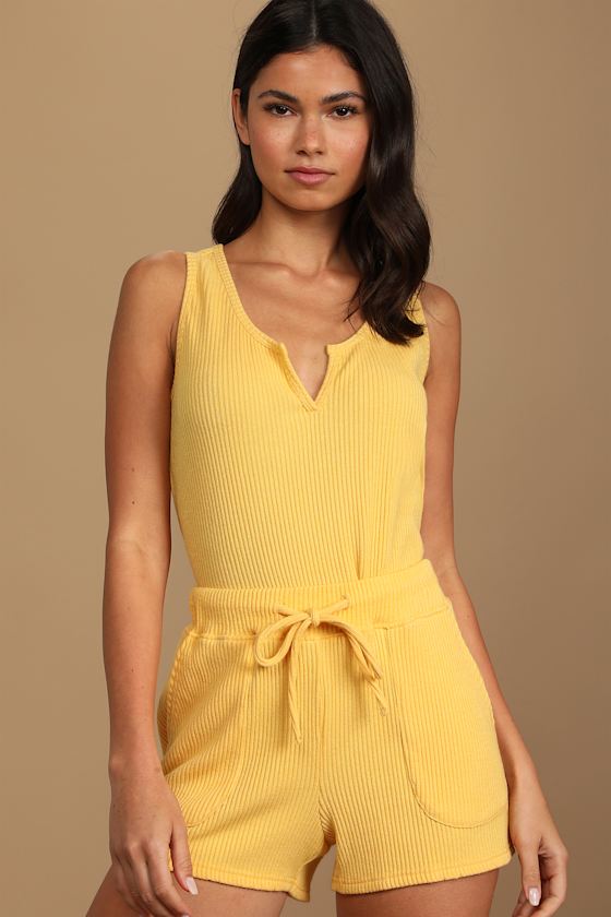 Living Leisurely Yellow Ribbed Knit Drawstring Shorts 1