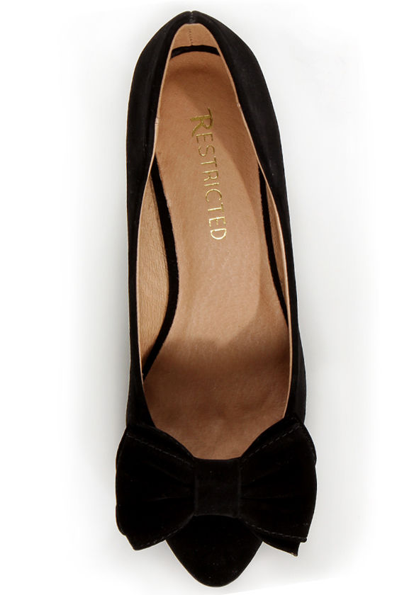Restricted Sofia Black Bow-Topped Pointed Pumps - $58.00