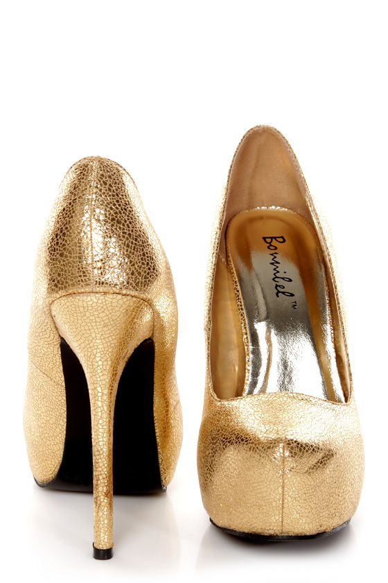 gold pumps sale