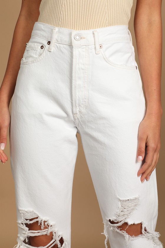 white jeans relaxed fit