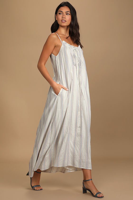 EBD71378: IVORY/BRICK/LT BLUE 5