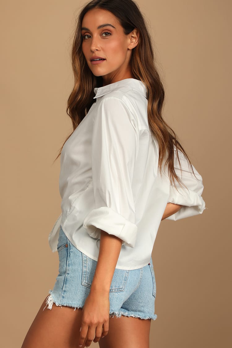 Sunny Ties White Tie-Front Long Sleeve Button-Up Top