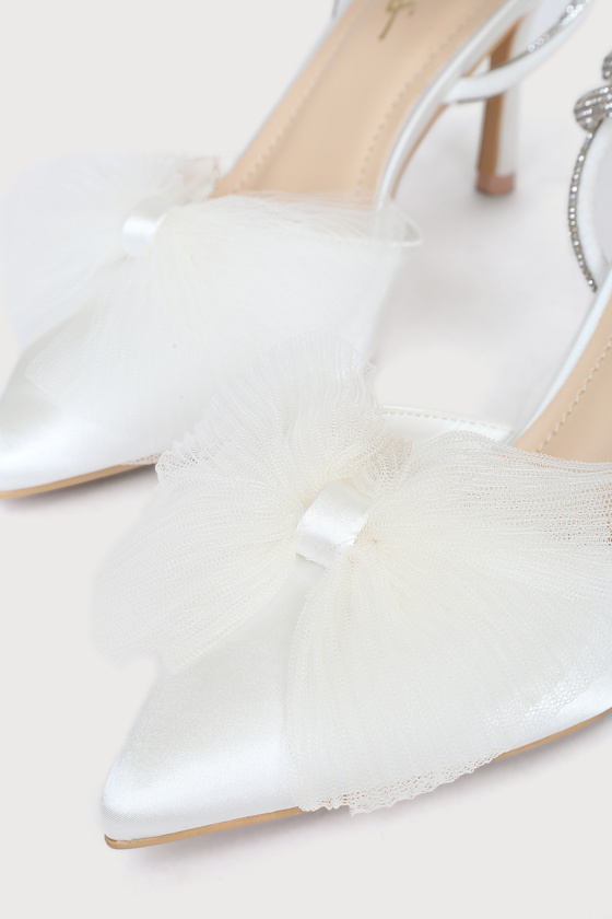Lelanee White Satin Rhinestone Bow Ankle Strap Pumps - thumbnail 5