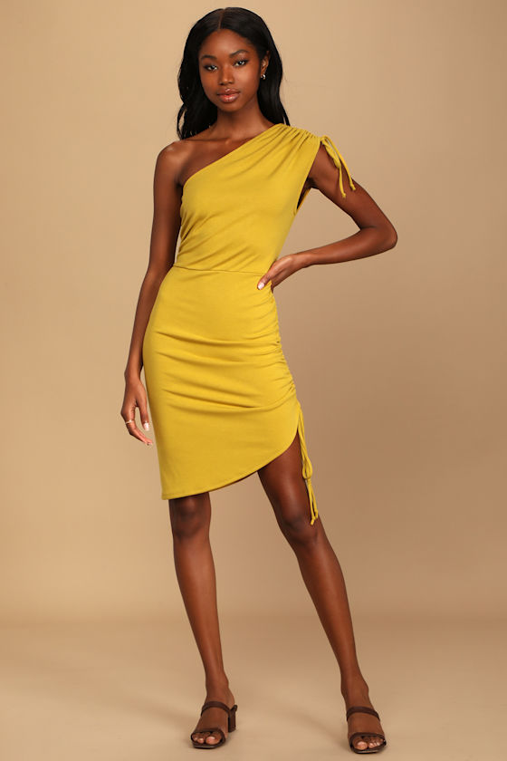 Total Upgrade Mustard Yellow Ruched One-Shoulder Midi Dress 5