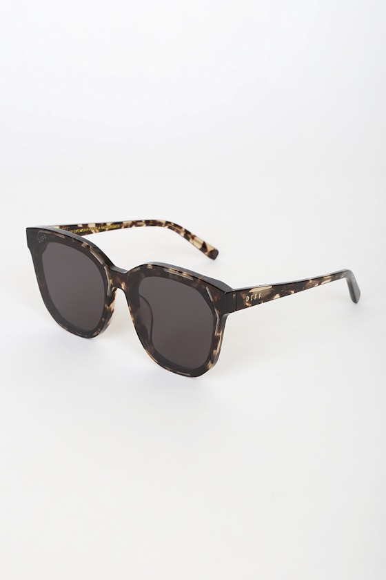 Gia Grey Tortoise Oversized Sunglasses 3