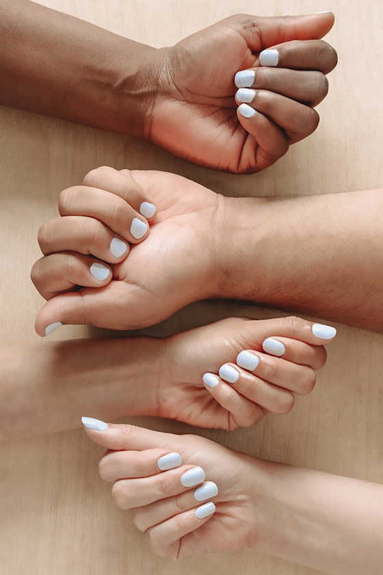 Perfect Posture Gel Couture Light Blue Nail Polish 3