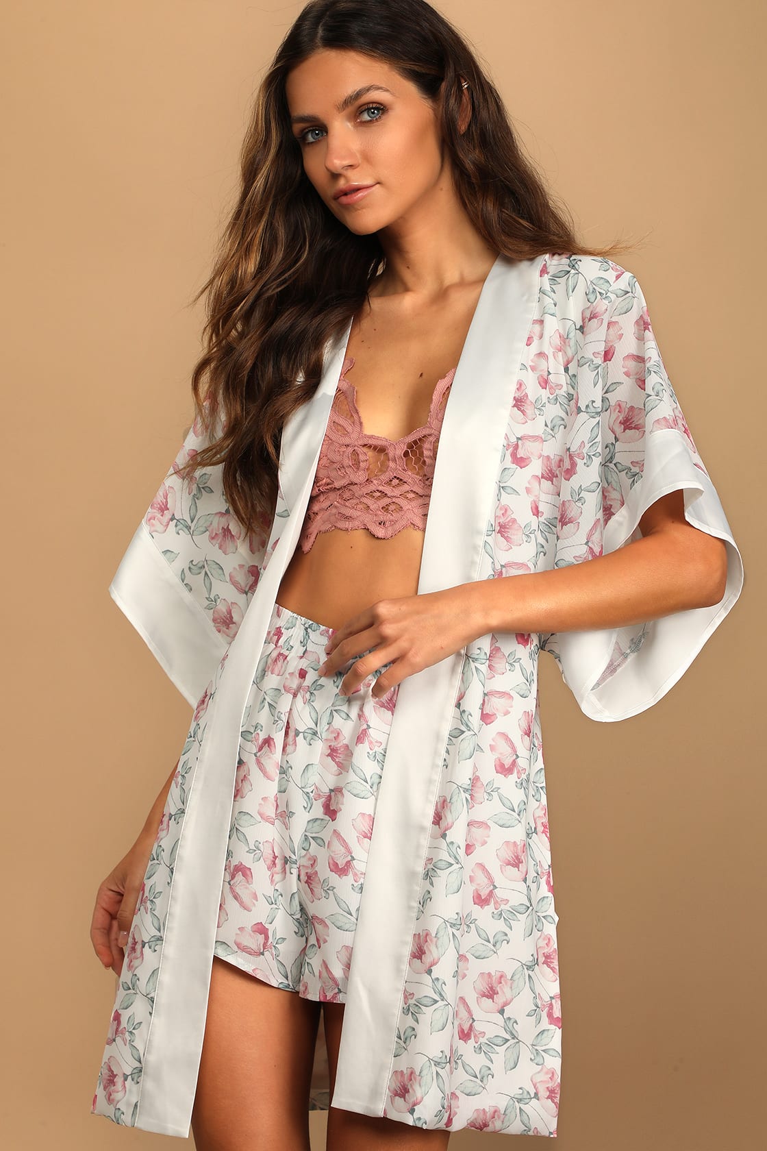 Pamper Yourself White Floral Print Short Sleeve Mini Robe