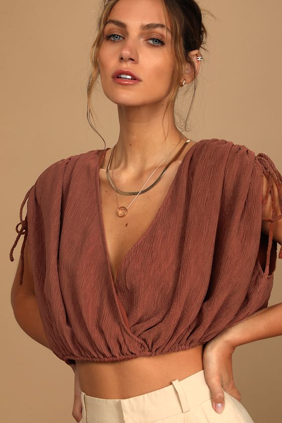 Perfect Outing Rust Red Ruched Short Sleeve Surplice Top 6