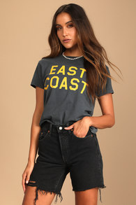 501 Mid Thigh Washed Black Cutoff Denim Shorts