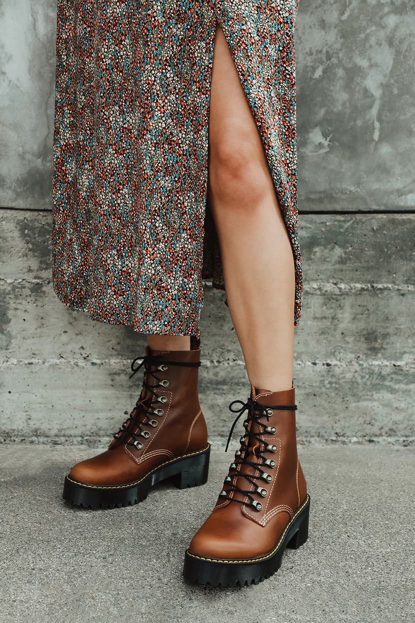 dr martens leona platform