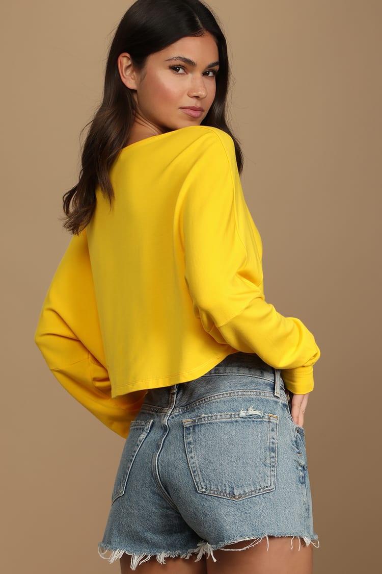 Celsius beundring lokalisere Bright Yellow Top - Long Sleeve Tee - Cropped Dolman Top - Lulus