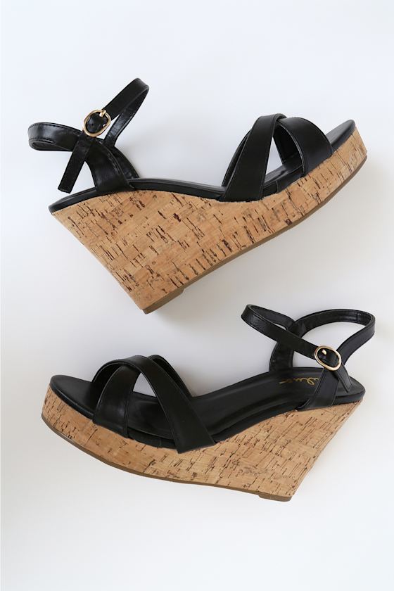 Nixie Black Wedge Sandals 7