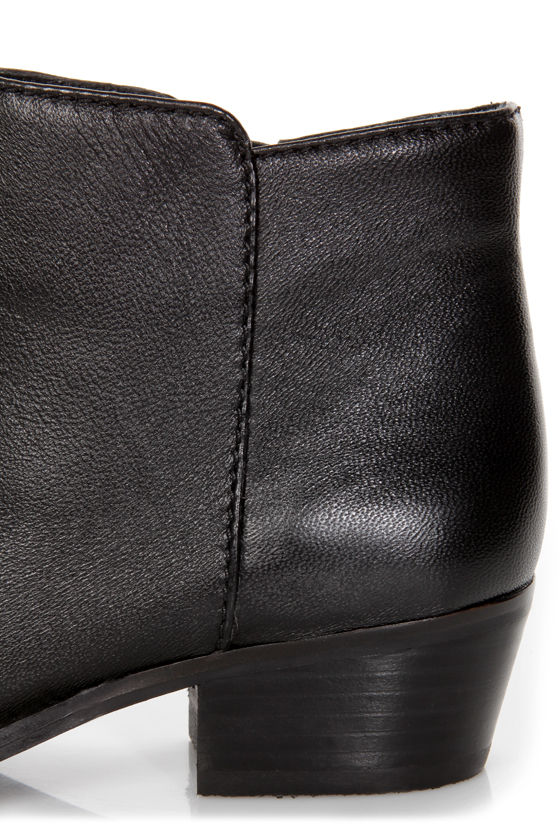 steve madden kleen cap toe leather boot