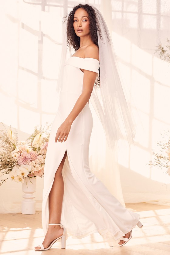 Forever After White Off The Shoulder Corset Maxi Dress With Over Ski – Club  L London - UK