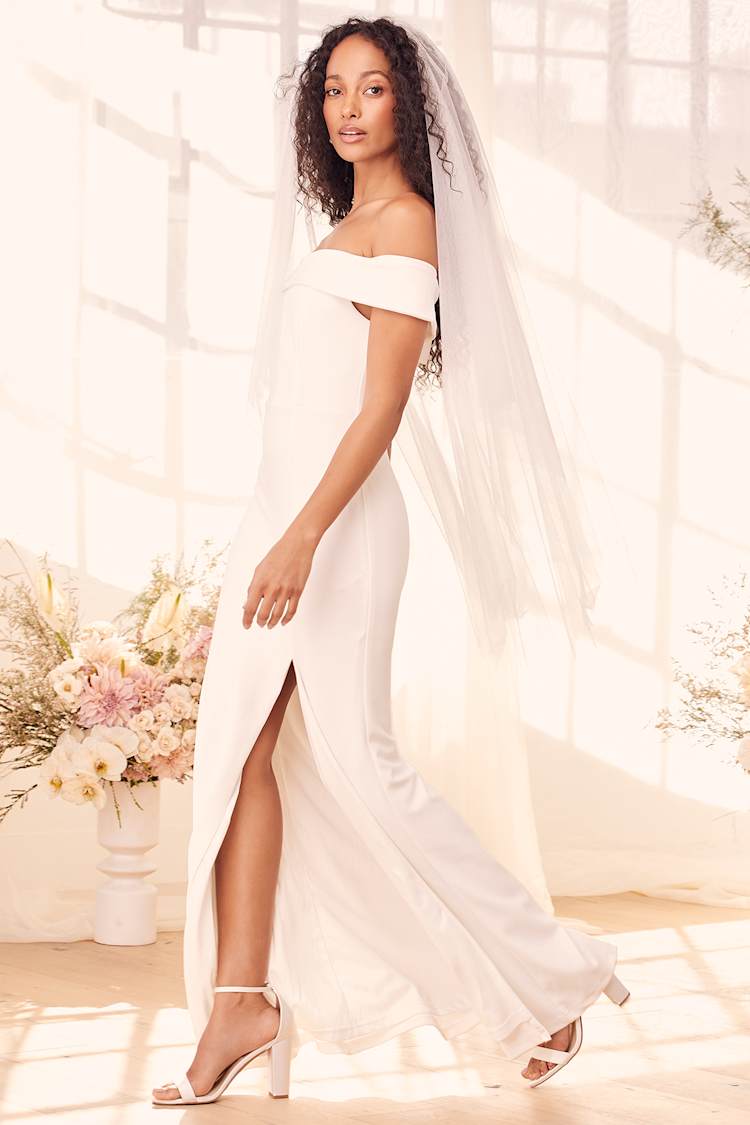 Aveline White Off-the-Shoulder Maxi Dress