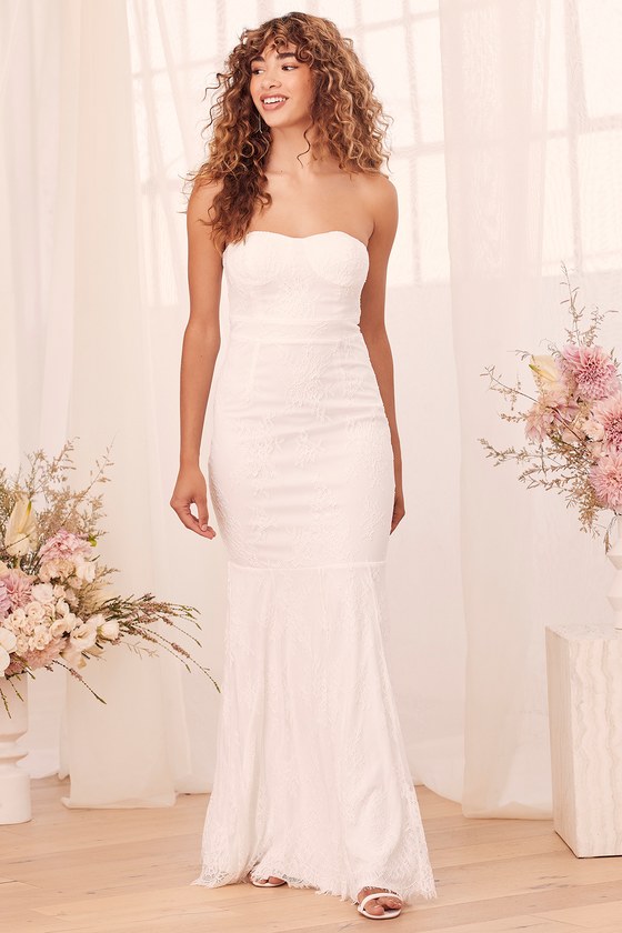lulus ephemeral lace trumpet gown