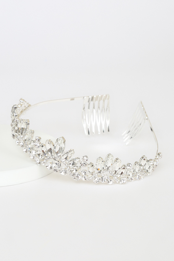 Reigning Love Silver Rhinestone Tiara 2