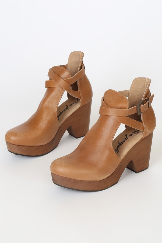 Free people online cedar clog green