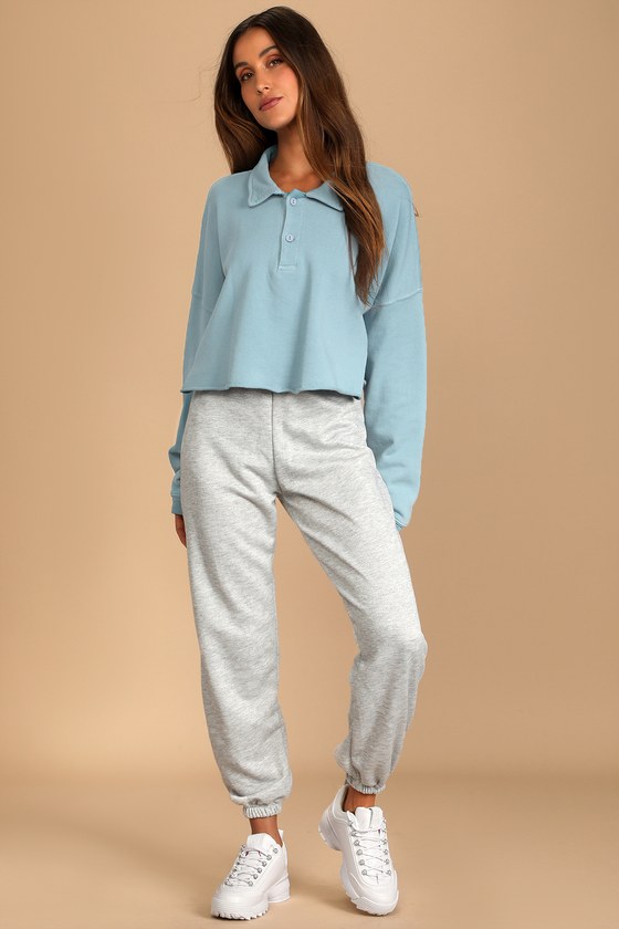 collared pullover sweatshirt