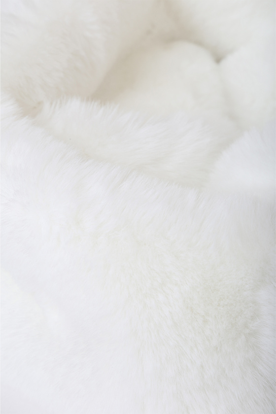 Upscale Style White Faux Fur Stole - thumbnail 3