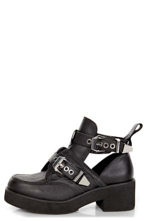 Steve Madden Ave-A Black Leather Cutout Belted Platform Booties