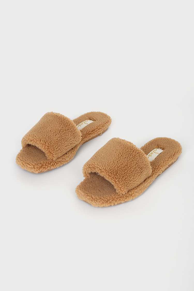 Camel Fur Slippers - Faux Fur Slippers - Slide-On Slippers  display picture 2