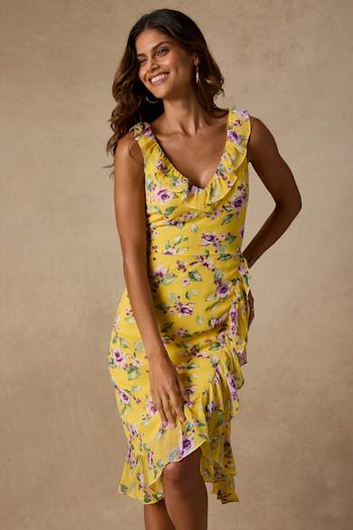 garden formal wedding guest dress Your code: Party Formal. Your guests: Absolutely serving. I love a classic black tie but something about garden party just speaks to me!! evening receptions Garden Party Wedding Guest Dresses