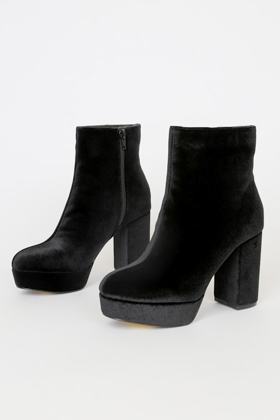 0090~Velvet KERA Booties 8cm