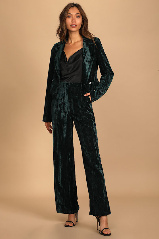 Happiest Holiday Emerald Green Crushed Velvet Blazer 5