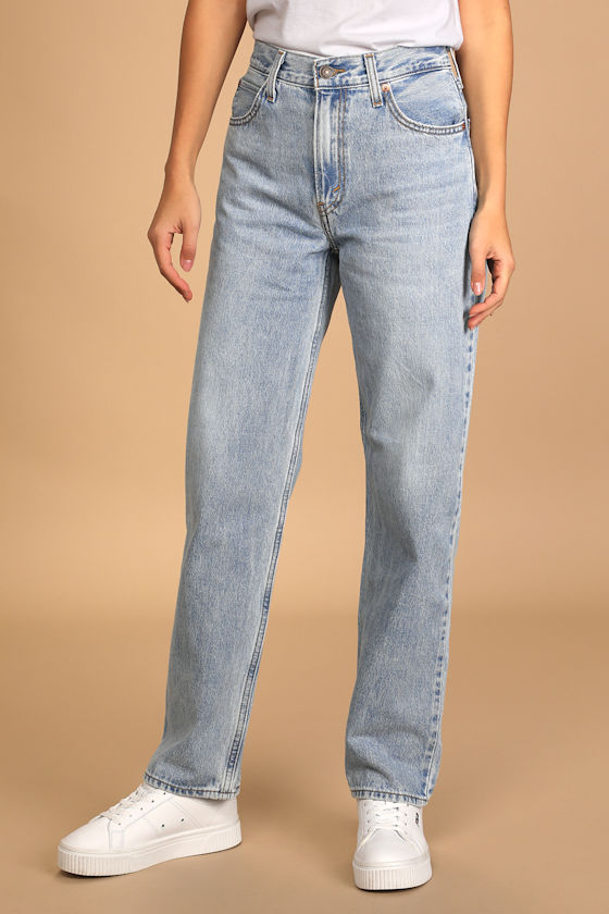 Light Wash High-Rise Straight-Leg Dad Jeans 2
