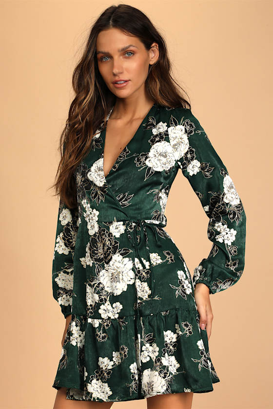 So Splendid Dark Green Floral Satin Long Sleeve Wrap Dress 3
