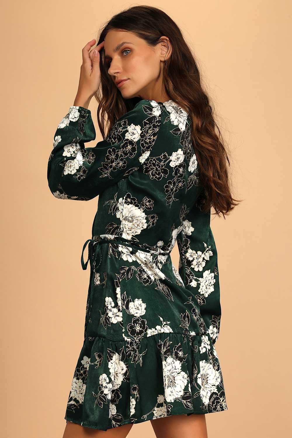 So Splendid Dark Green Floral Satin Long Sleeve Wrap Dress