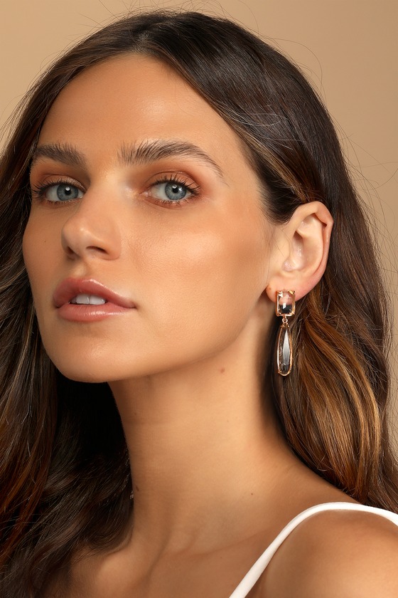 Lulus Clearly Glamorous Gold And Clear Drop Earrings